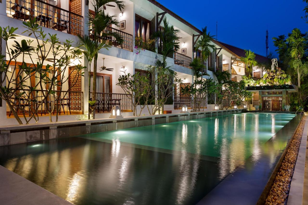 Montra Nivesha Residence Siem Reap Bagian luar foto