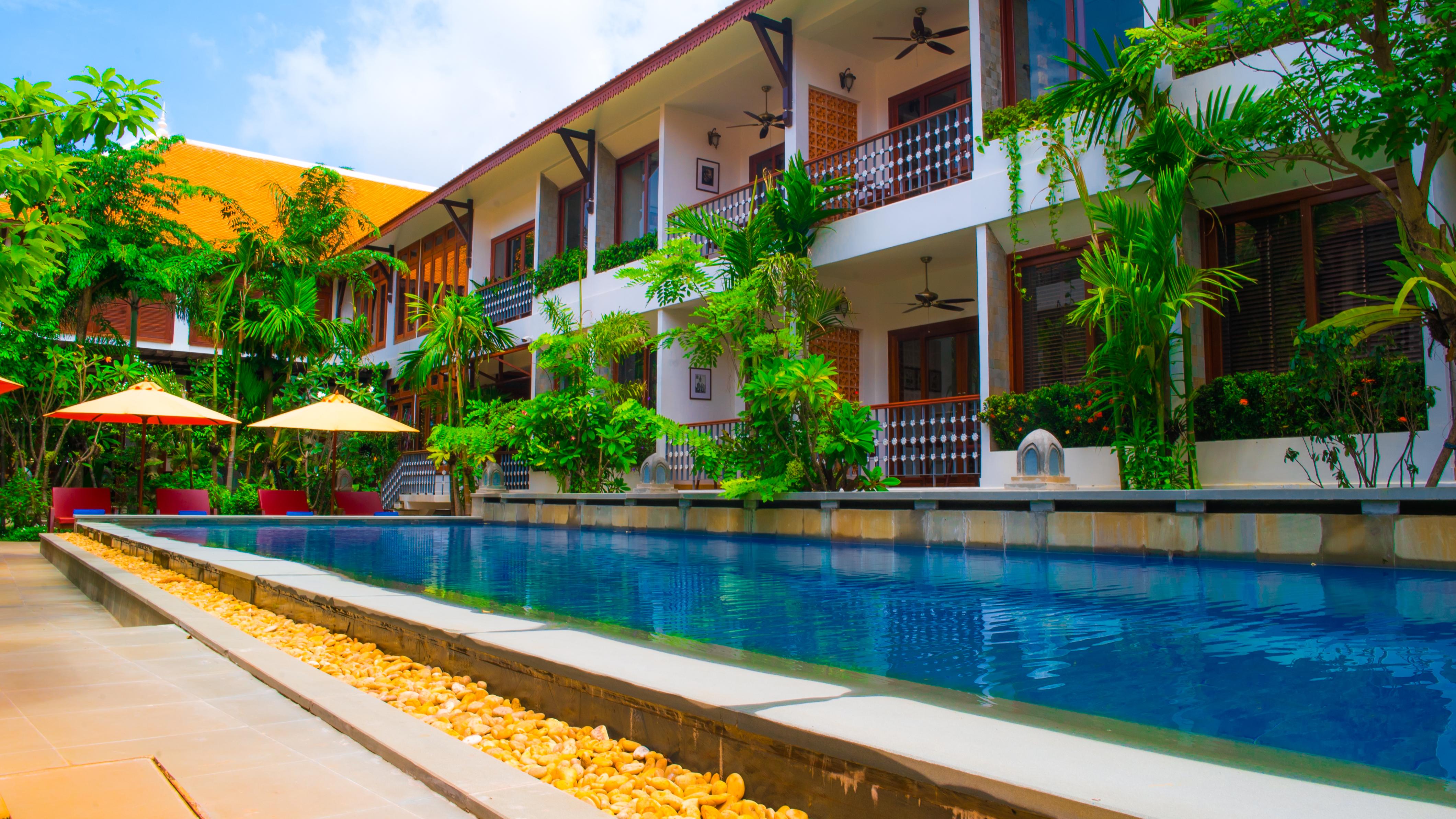 Montra Nivesha Residence Siem Reap Bagian luar foto